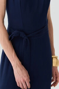 Macacão Regata Recorte Cenoura Cinto