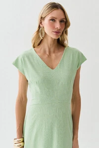 Vestido Midi Evasê Manga Morcego Decote V