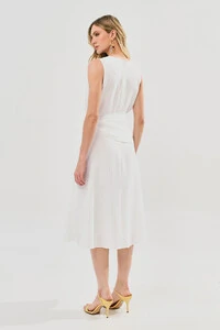 Vestido Midi Regata de Textrua Listrada Cintura Faixa Franzida