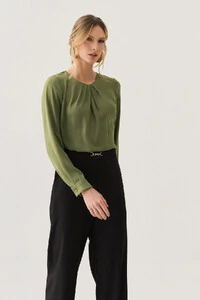 Blusa Manga Longa Punho Decote Pregas