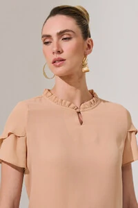 Blusa Manga Dupla Mini Gola Franzida Botão