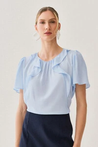 Blusa Babados