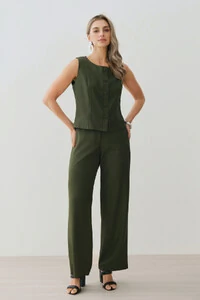 Conjunto de Alfaitaria Colete e Calça Reta Botões Forrados