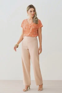 Blusa Pássaro Manga Morcego Decote V Botão Forrado