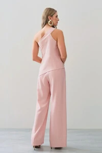 Conjunto de Blusa Regata Assimétrica Um Ombro Só Recorte Cintura e Calça Wide Leg Botão Forrado