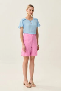 Blusa Decote Gota Vazado Mini Botão Ombro Babadinho