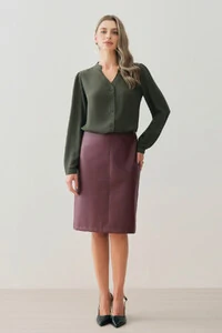 Camisa Manga Longa Punho Gola Baixa Decote v