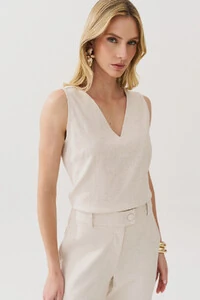 Conjunto de Linho de Blusa Regata Decote V e Calça Reta Botão Forrado