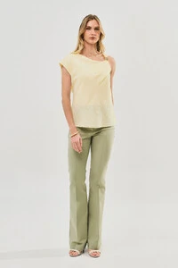 Blusa Assimétrica Alça Gold Pregas