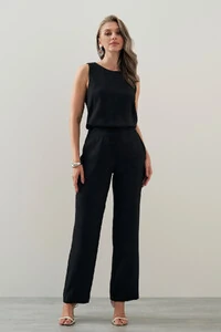 Conjunto de Regata Recortes e Calça Reta