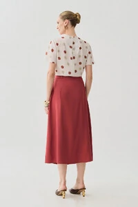 Blusa Assimétrica Abstrata Gola Careca Baixa Pregas Ombro Direito