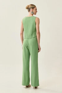 Conjunto de Alfaiataria de Blusa Regata Crop Recorte Calça Reta Aba Botões Forrados Double