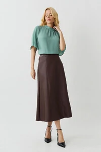 Blusa Manga Evasê Gola Baixa Pregas Triple Franzido