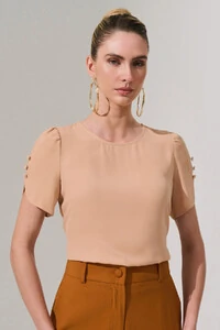 Blusa Manga Mini Botões Forrados Triple