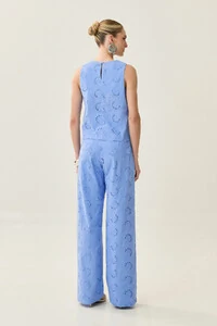 Conjunto de Laise de Algodão de Blusa regata Crop e Calça Reta