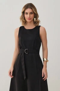 Vestido Midi Evasê Regata de Alfaiataria Recortes Cinto Fivela Gold