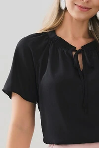 Blusa Manga Raglan Decote Lastex Laço