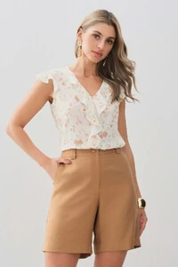 Regata Floral Decote V Ombro Babados