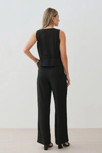 Conjunto de Alfaitaria Colete e Calça Reta Botões Forrados