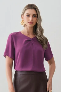 Blusa Decote V Torcido