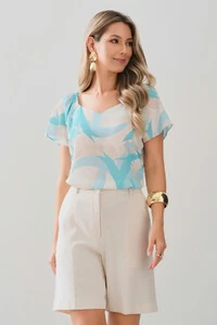 Blusa Abstrata Manga Raglan Decote Coração Ombro Elástico