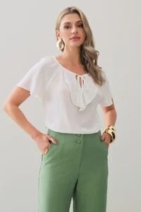 Blusa Manga Raglan Decote Babado Laço
