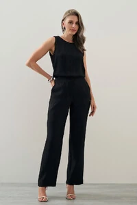 Conjunto de Regata Recortes e Calça Reta