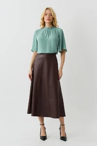 Blusa Manga Evasê Gola Baixa Pregas Triple Franzido