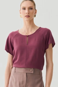 Blusa Manga Raglan Decote Gota Mini Botão Forrado