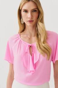 Blusa Manga Raglan Decote Babado Laço