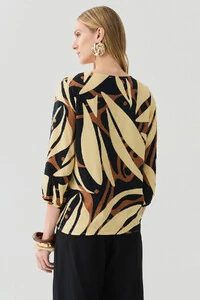 Blusa Folhagem Abstrata Manga 3/4 Decote V Laço