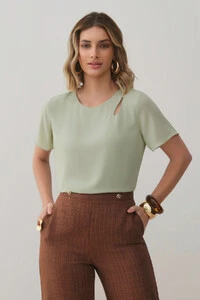 Blusa Assimétrica Dupla Ombro Cut Out