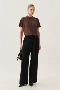 Blusa Manga Ralgan Gola Baixa Torcida Decote Gota Franzido