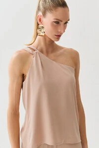 Conjunto de Blusa Regata Assimétrica Um Ombro Só Torcido e Calça Reta