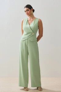 Conjunto de Alfaiataria de Colete e Pantalona Gold