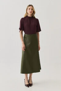 Blusa Manga Evasê Gola Baixa Pregas Triple Franzido