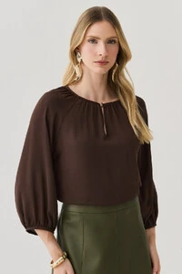 Blusa Manga 3/4 Raglan Decote Gota Gold