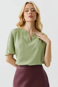 Blusa Manga Evasê Decote Cavado Nervuras