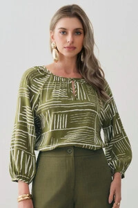 Blusa Abstrata Manga 3/4 Raglan Decote Gota Mini Botão