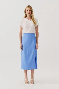 Blusa Decote V Assimétrico Pregas