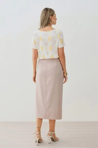 Blusa Abstrata Decote Canoa