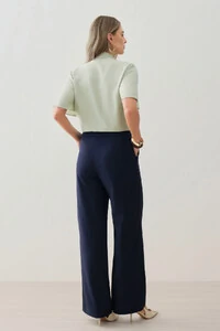 Blusa de Cetim Gola Dobrada de Laço