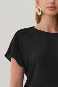 Blusa Manga Morcego Ombro Nervuras Quadruple