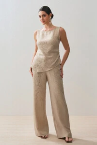 Conjunto de Risca de Giz de Regata Assimétrica Lateral Torcida e Pantalona Gold