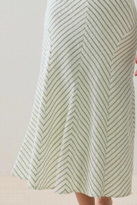 Vestido Midi Regata Listrado Recortes