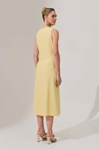 Vestido Midi Regata de Alfaiataria Recortes Cinto Fivela Forrada Fenda Frontal