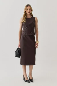 Conjunto de Couro de Regata Crop Recorte e Saia Midi Recorte Fenda Lateral