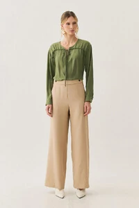 Blusa Manga Longa Punho Gold Decote Cavado Laço Puxante