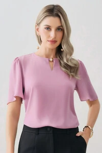 Blusa Manga Evasê Decote Vazado Gold