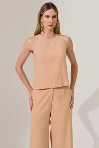 Conjunto de Alfaiataria de Blusa Regata Crop Pence e Calça Pantacourt Botão Forrado